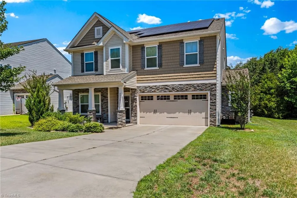 4515 Wedge Drive Pfafftown, NC 27040
