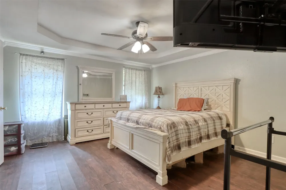 108 Wolf Lane Lacy Lakeview, TX 76705