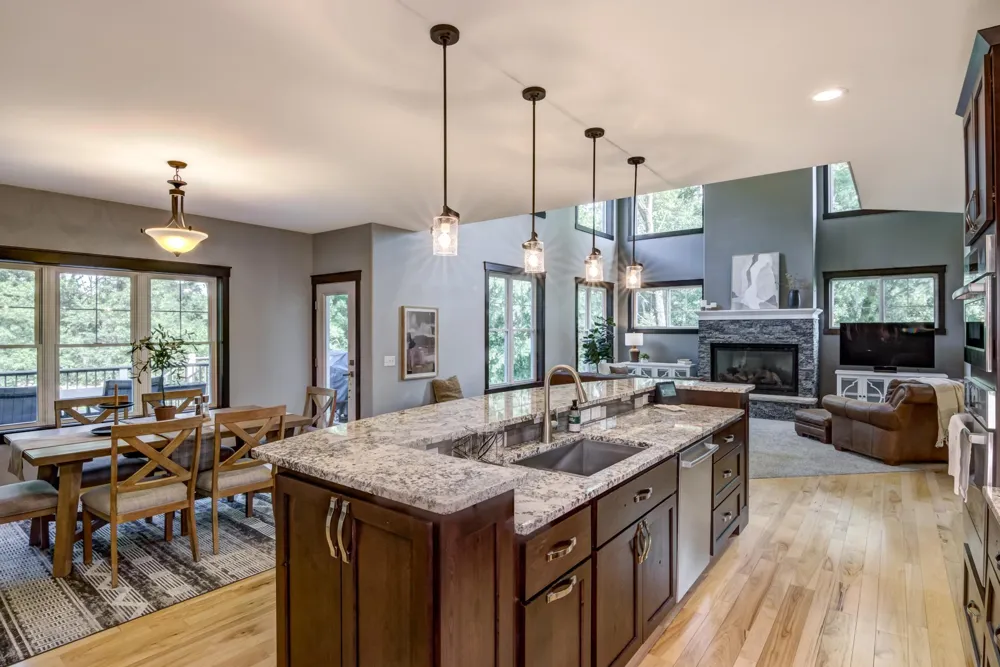 S4553 Bartusch Road Eau Claire, WI 54701