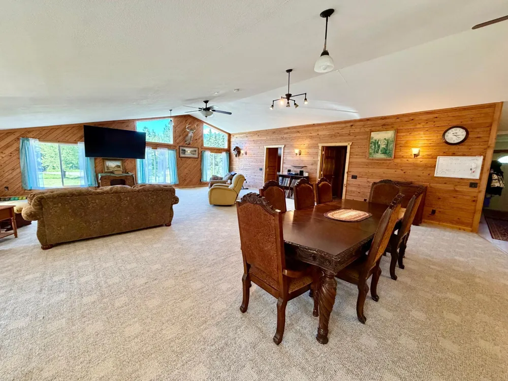 838 Noble Drive NW Baudette, MN 56623