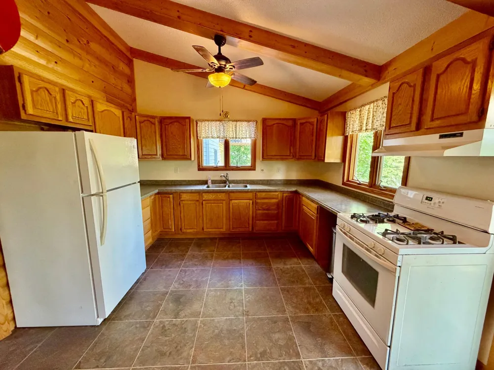 838 Noble Drive NW Baudette, MN 56623