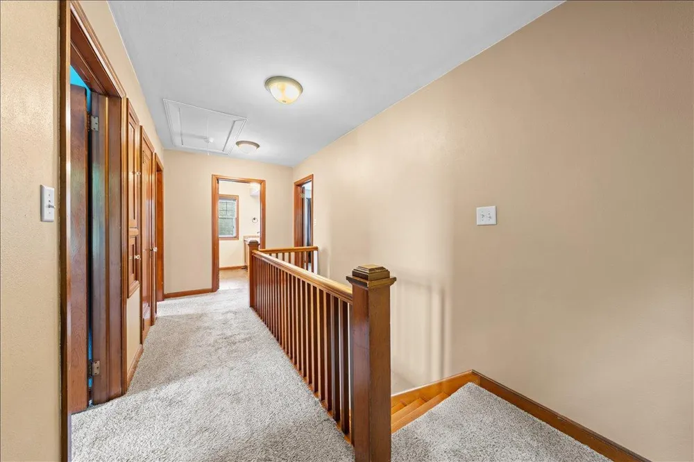 398 E Wall Street Ellsworth, WI 54011