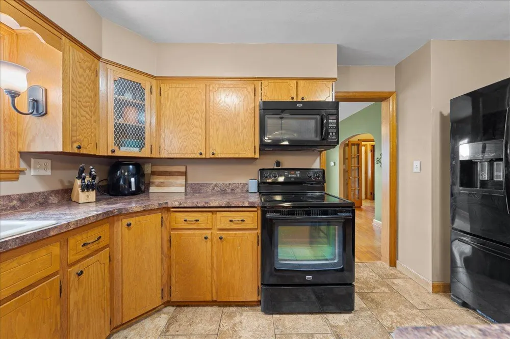 398 E Wall Street Ellsworth, WI 54011