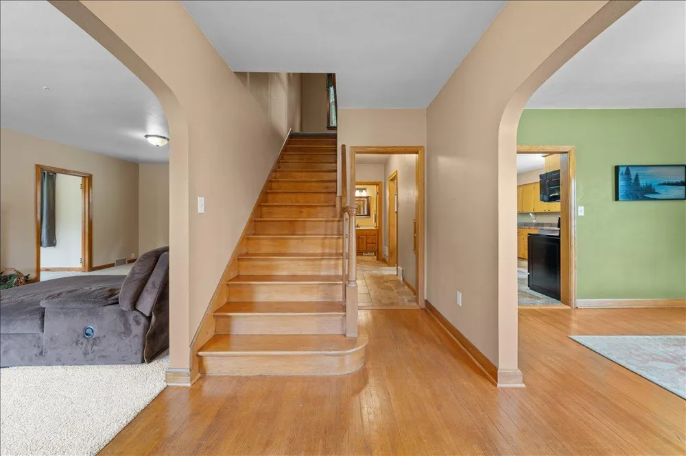 398 E Wall Street Ellsworth, WI 54011