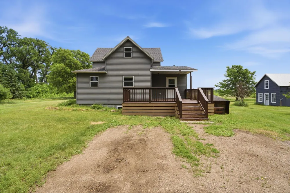 14453 880th Avenue Sacred Heart, MN 56285