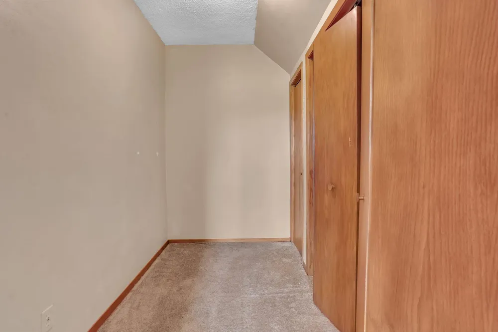 14453 880th Avenue Sacred Heart, MN 56285