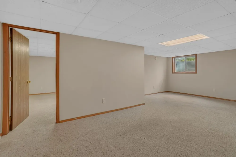 14453 880th Avenue Sacred Heart, MN 56285