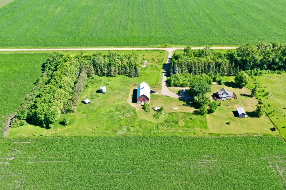 14453 880th Avenue Sacred Heart, MN 56285