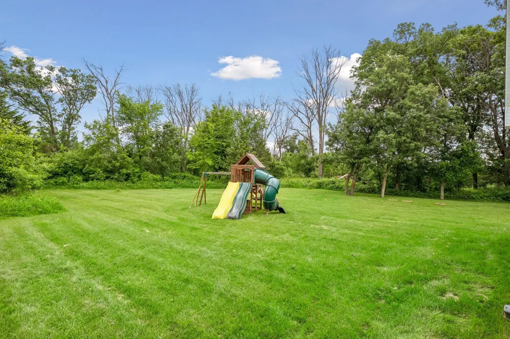 18952 247th Avenue NW Big Lake, MN 55309