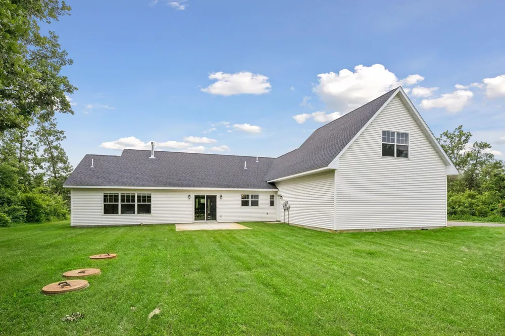 18952 247th Avenue NW Big Lake, MN 55309