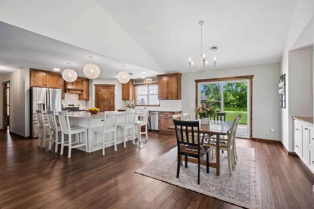 18952 247th Avenue NW Big Lake, MN 55309