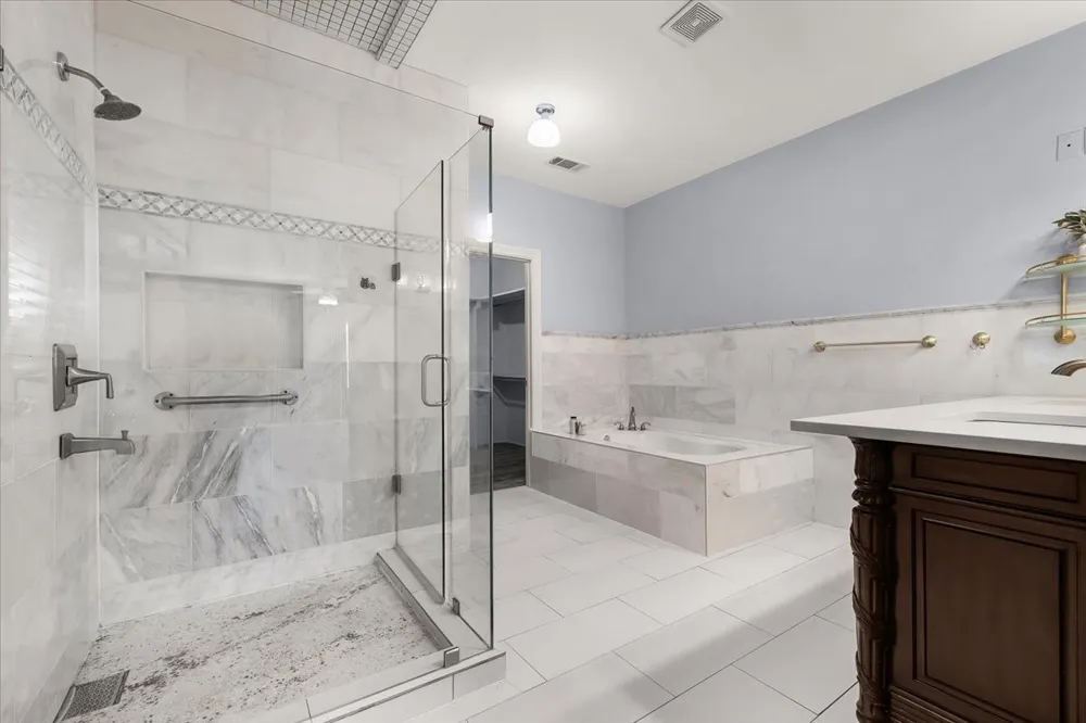 8248 Meadowbrook Drive Fort Worth, TX 76120