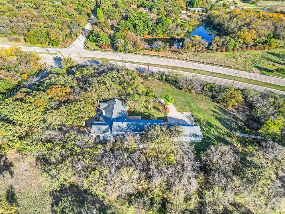 8248 Meadowbrook Drive Fort Worth, TX 76120