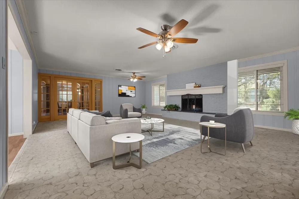 8248 Meadowbrook Drive Fort Worth, TX 76120