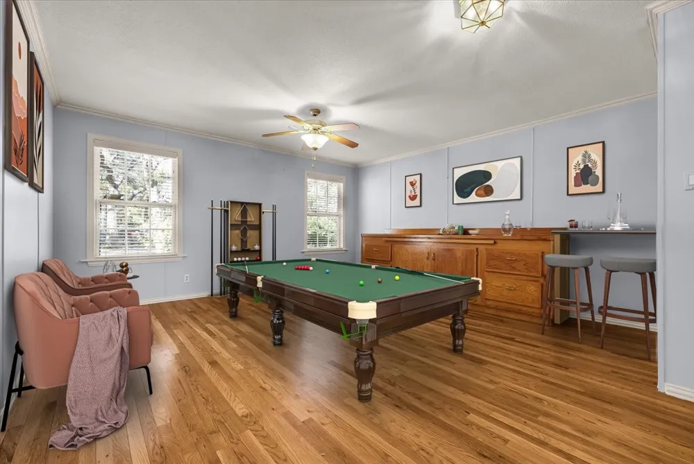8248 Meadowbrook Drive Fort Worth, TX 76120