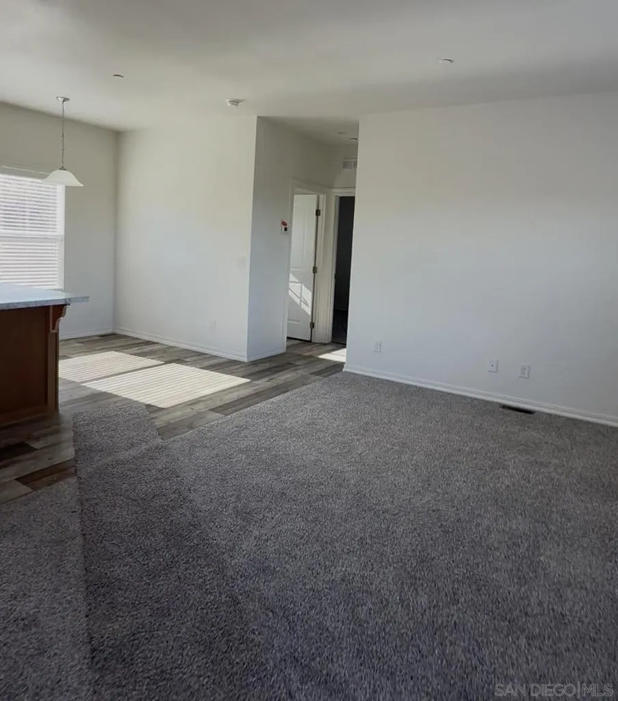 22815 Illahee Dr. Alpine, CA 91901