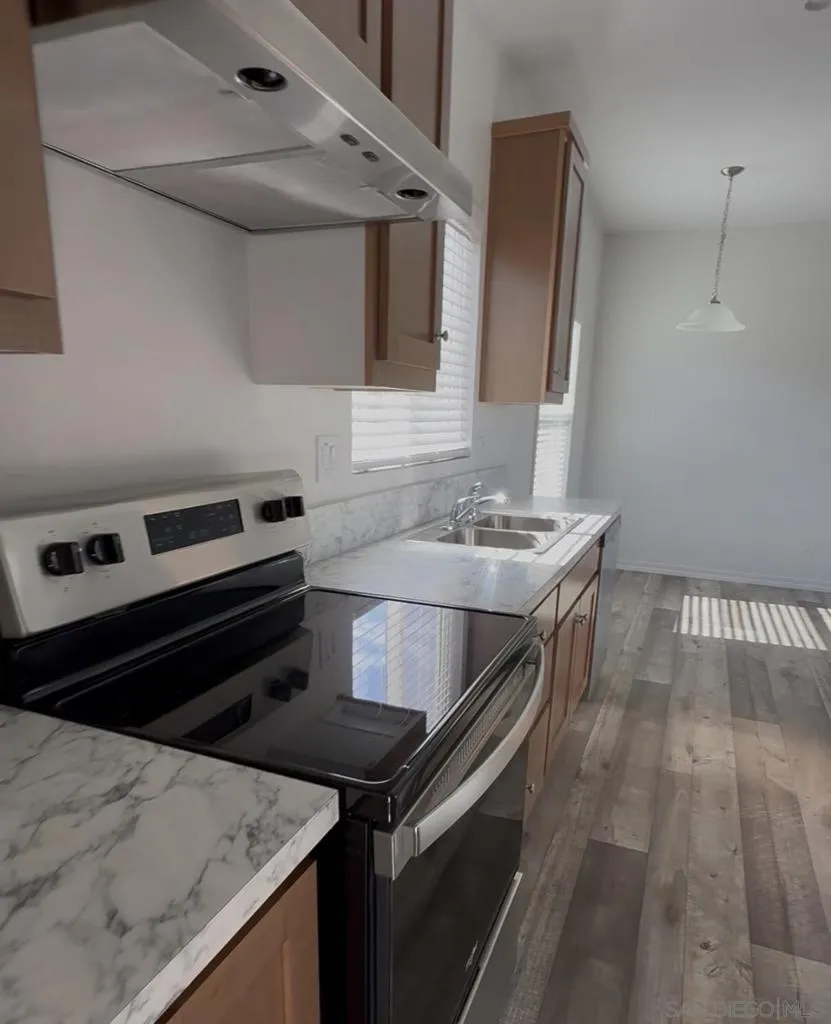 22815 Illahee Dr. Alpine, CA 91901