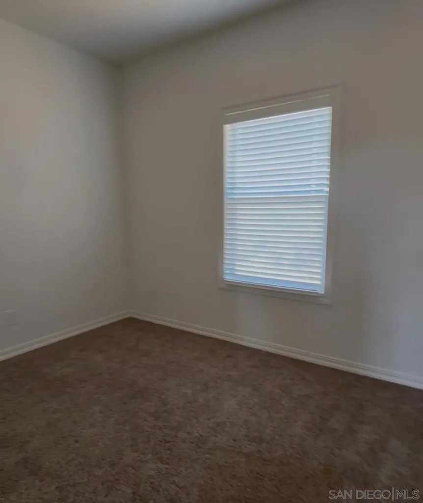 22815 Illahee Dr. Alpine, CA 91901