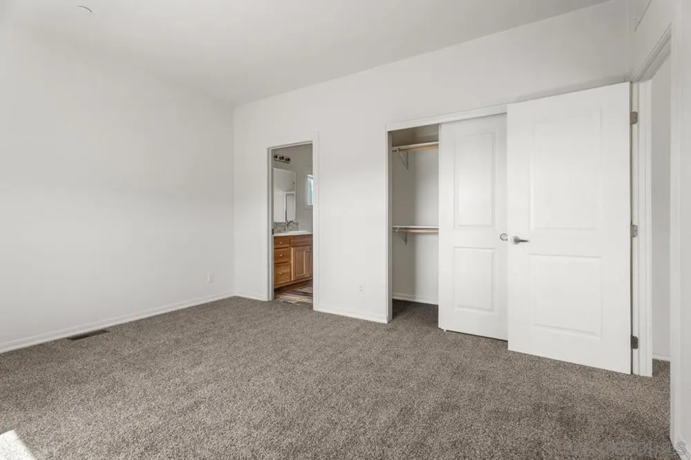 22815 Illahee Dr. Alpine, CA 91901
