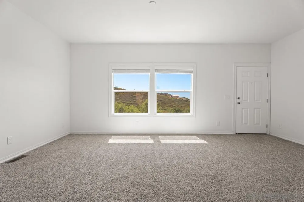 22815 Illahee Dr. Alpine, CA 91901