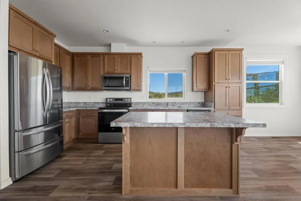22815 Illahee Dr. Alpine, CA 91901