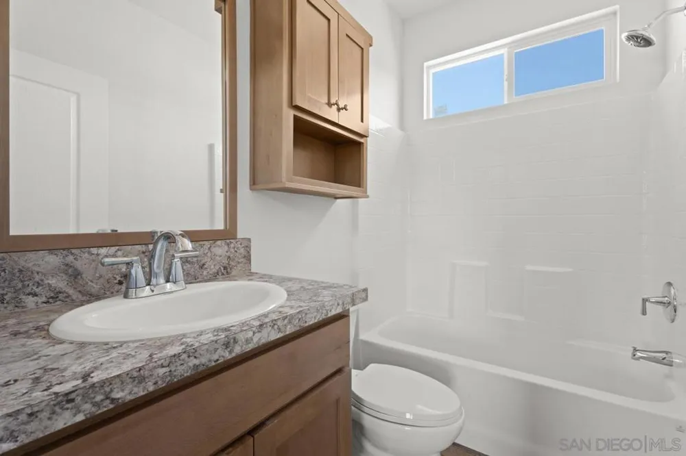 22815 Illahee Dr. Alpine, CA 91901