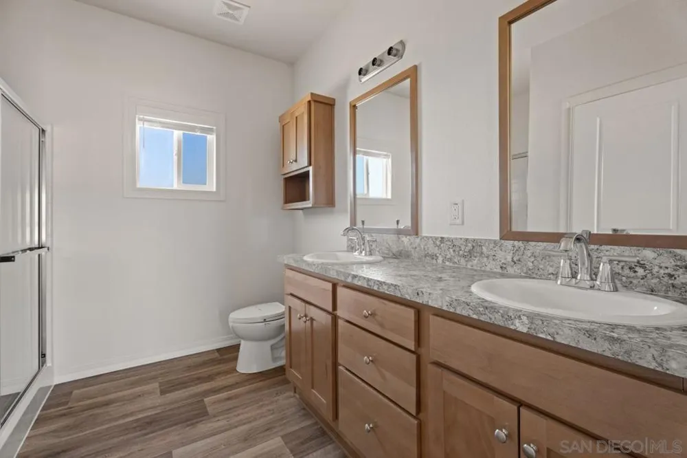 22815 Illahee Dr. Alpine, CA 91901
