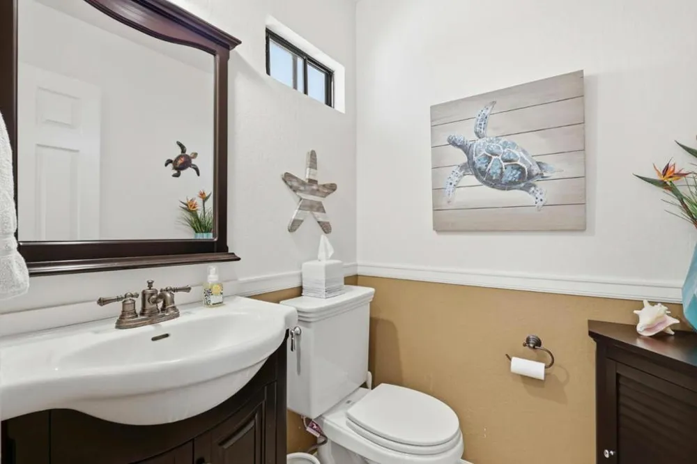2052 Wharf Road Capitola, CA 95010