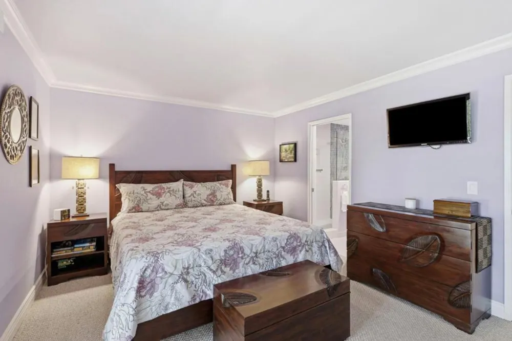 2052 Wharf Road Capitola, CA 95010