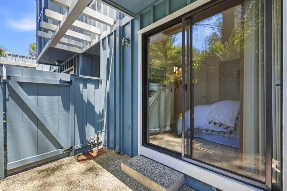 2052 Wharf Road Capitola, CA 95010