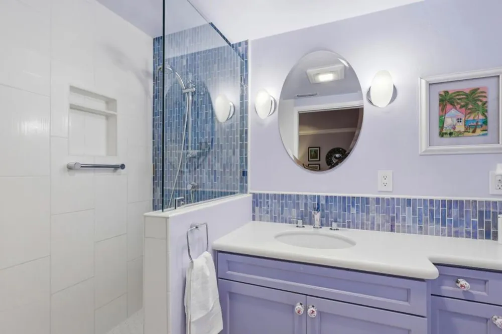 2052 Wharf Road Capitola, CA 95010