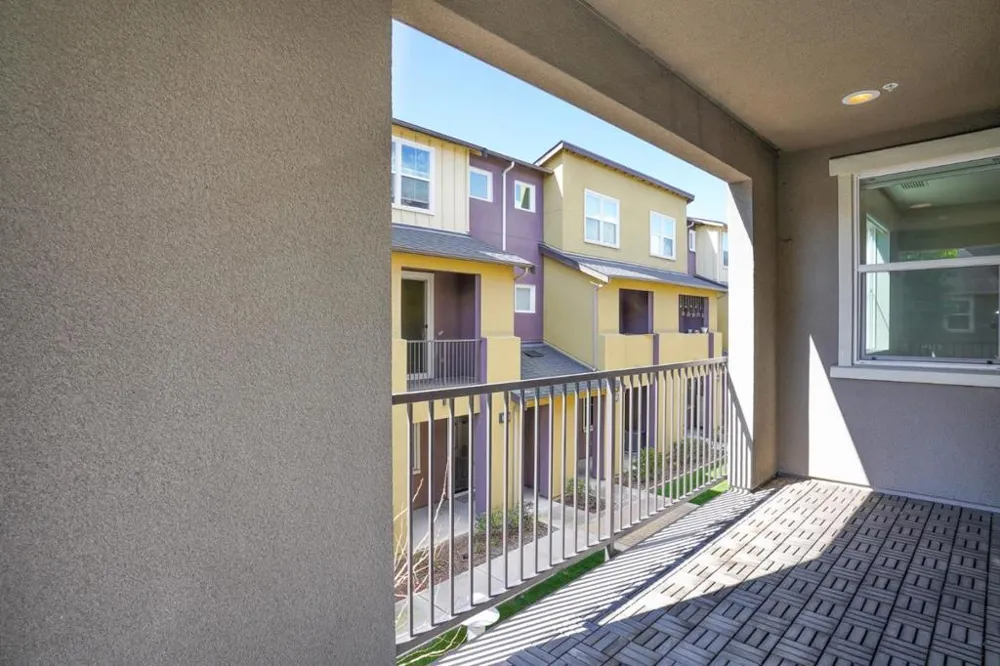 1297 Coyote Creek Way Milpitas, CA 95035