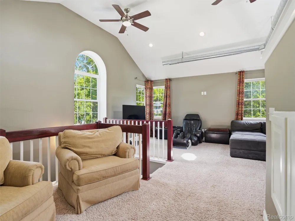 5556 Ormond Road White Lake Charter Township, MI 48383