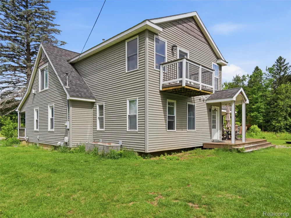 5556 Ormond Road White Lake Charter Township, MI 48383