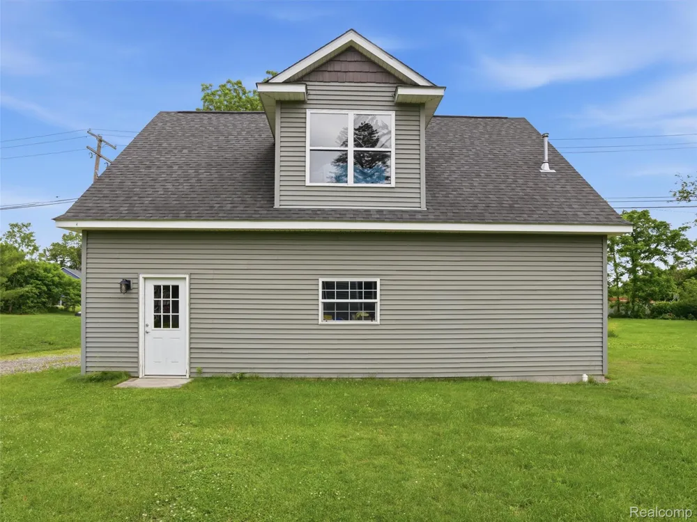 5556 Ormond Road White Lake Charter Township, MI 48383