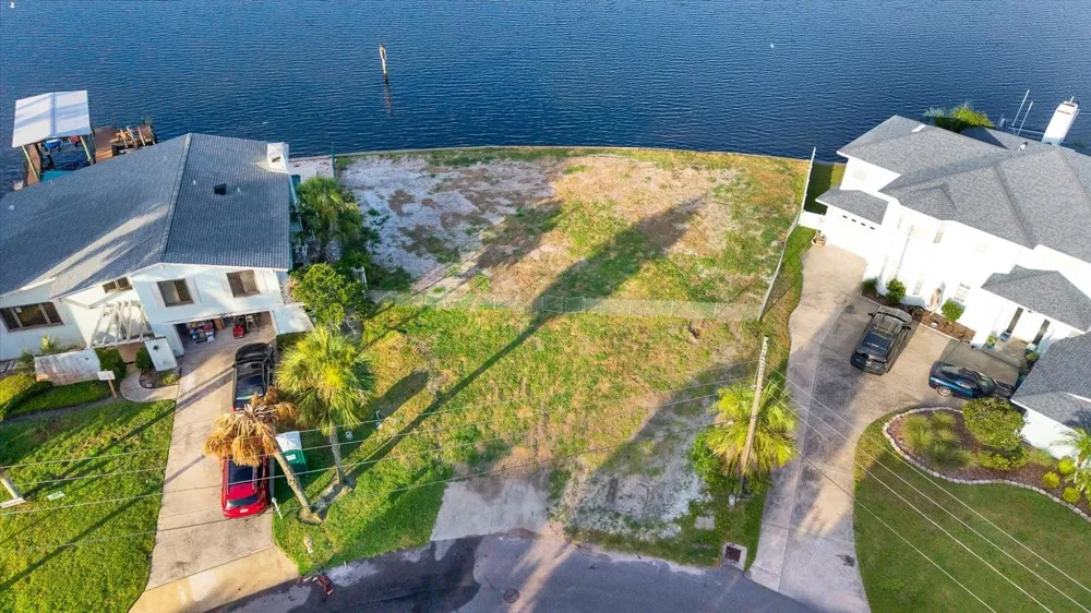 121 AUGUSTA AVENUE Palm Harbor, FL 34683