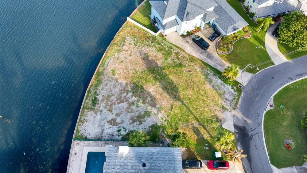 121 AUGUSTA AVENUE Palm Harbor, FL 34683