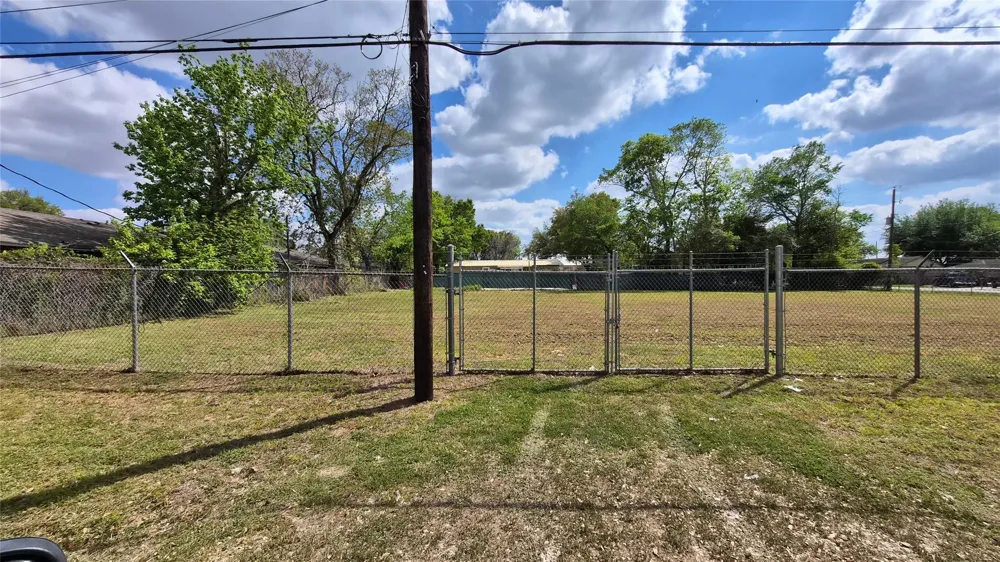 Bois D Arc Waller, TX 77484