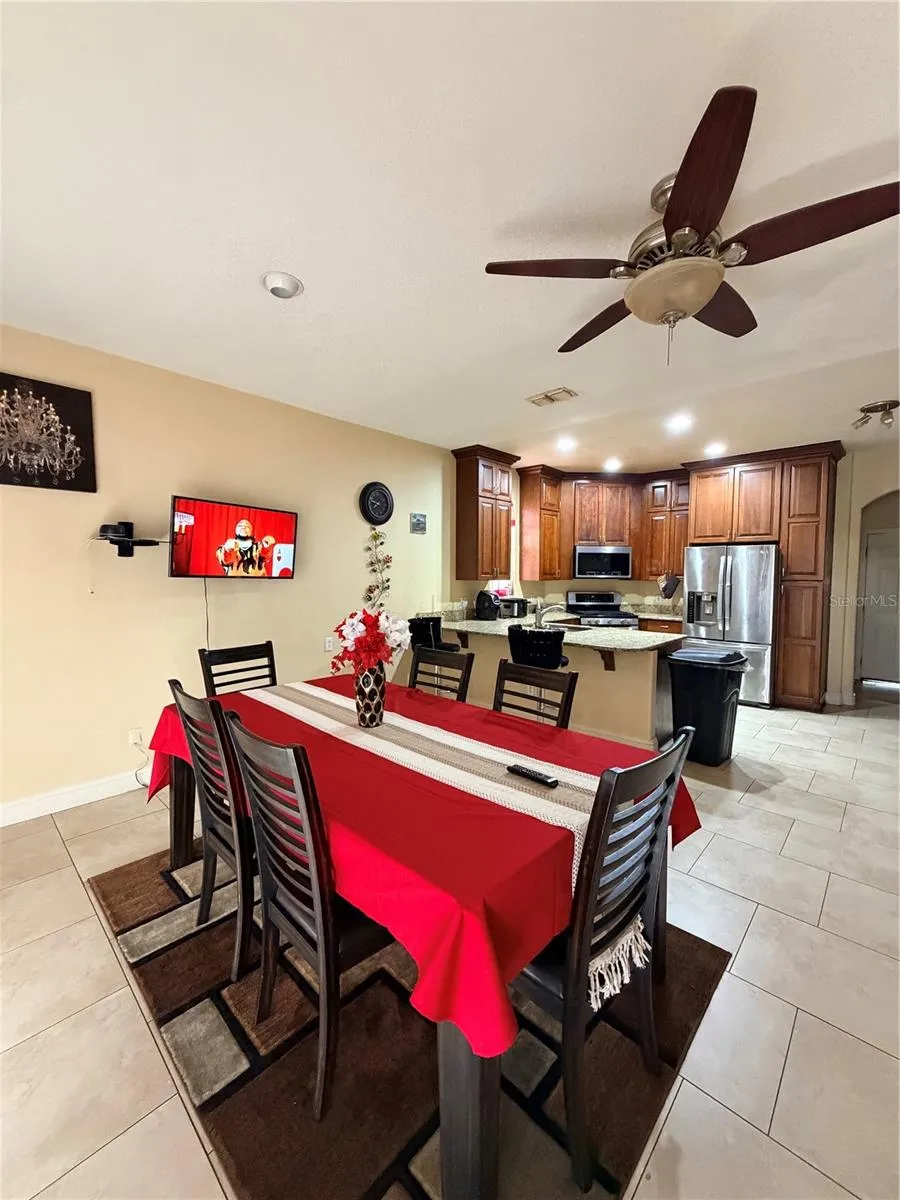6628 BOUGANVILLEA CRESCENT DRIVE Orlando, FL 32809