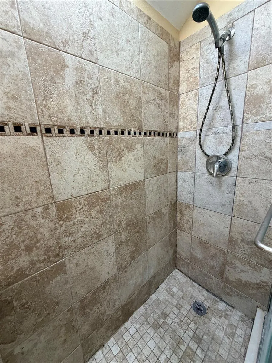 6628 BOUGANVILLEA CRESCENT DRIVE Orlando, FL 32809