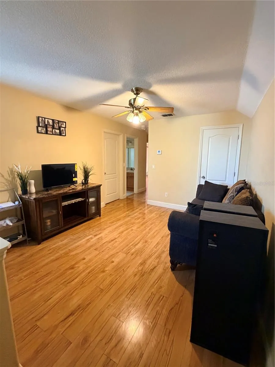 6628 BOUGANVILLEA CRESCENT DRIVE Orlando, FL 32809