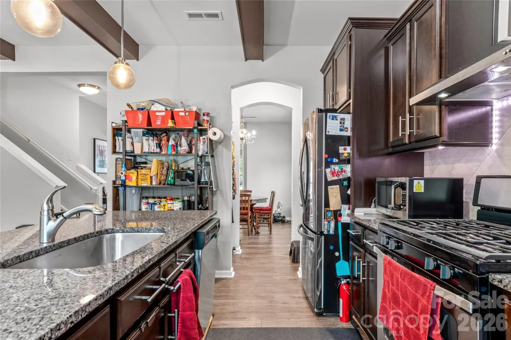 4515 Wedge Drive Pfafftown, NC 27040