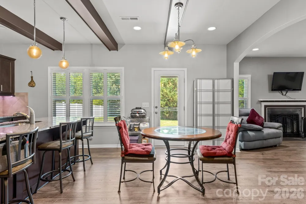 4515 Wedge Drive Pfafftown, NC 27040