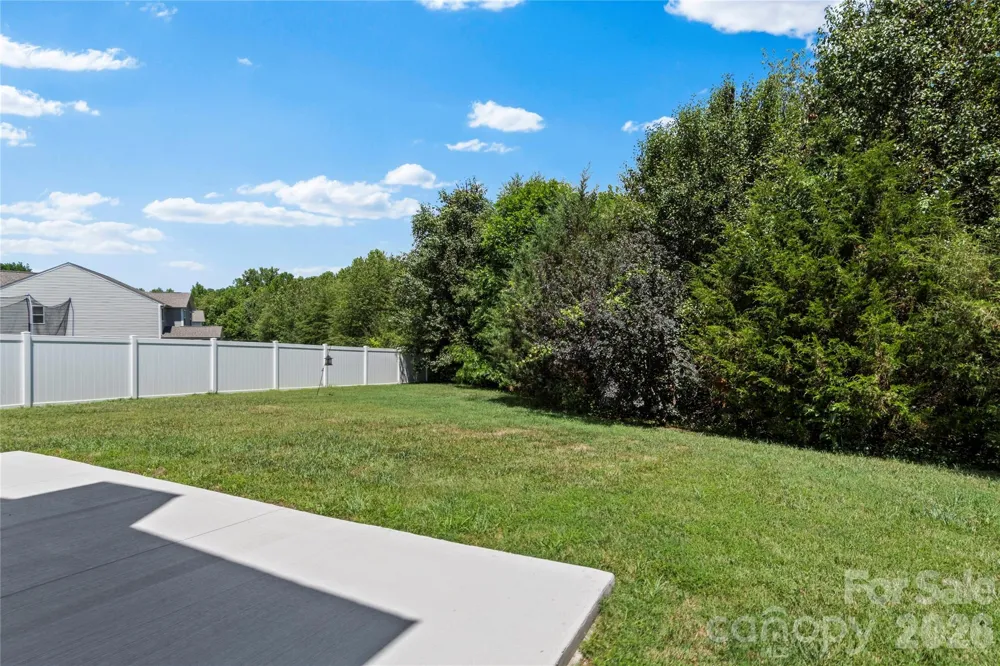 4515 Wedge Drive Pfafftown, NC 27040