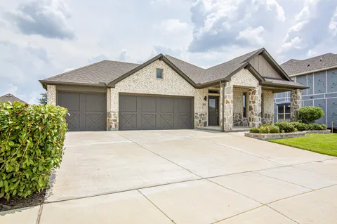 4718 BUTTONBUSH DR