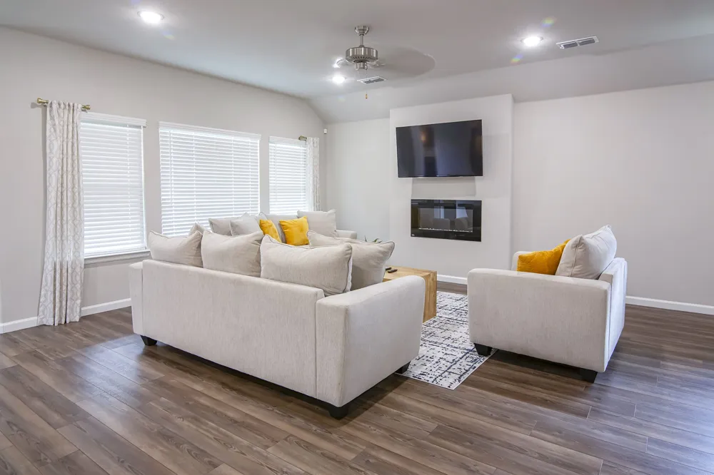 4718 BUTTONBUSH DR Venus, TX 76084