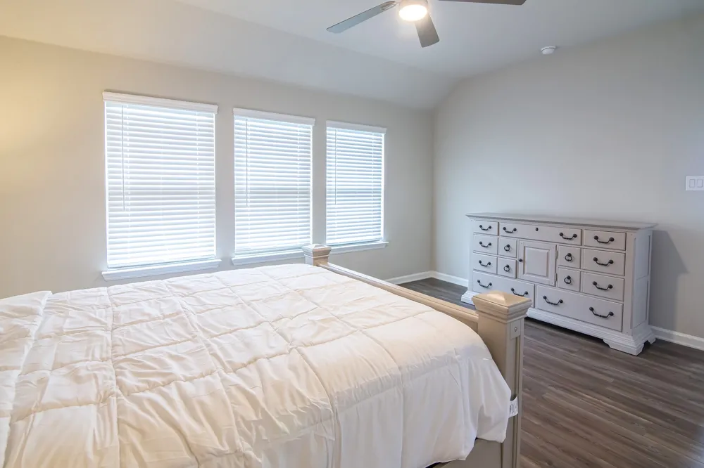 4718 BUTTONBUSH DR Venus, TX 76084
