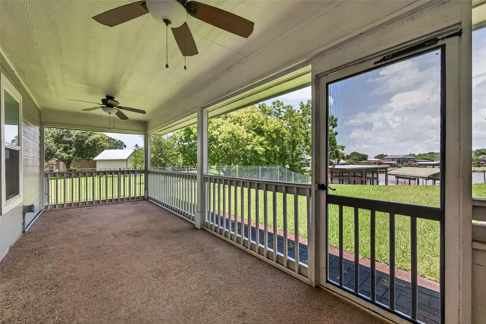 5317 County Road 868e Brazoria, TX 77422