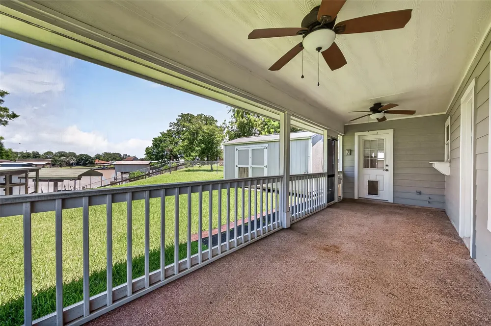 5317 County Road 868e Brazoria, TX 77422