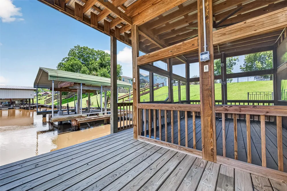 5317 County Road 868e Brazoria, TX 77422